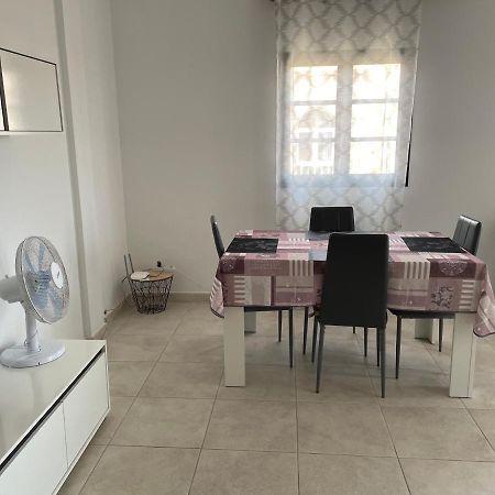 Calle Eusebio Carballo Estevez Corralejo Ngoại thất bức ảnh