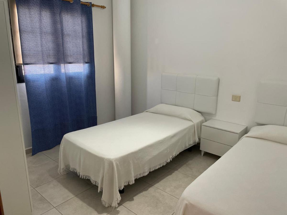 Calle Eusebio Carballo Estevez Corralejo Ngoại thất bức ảnh